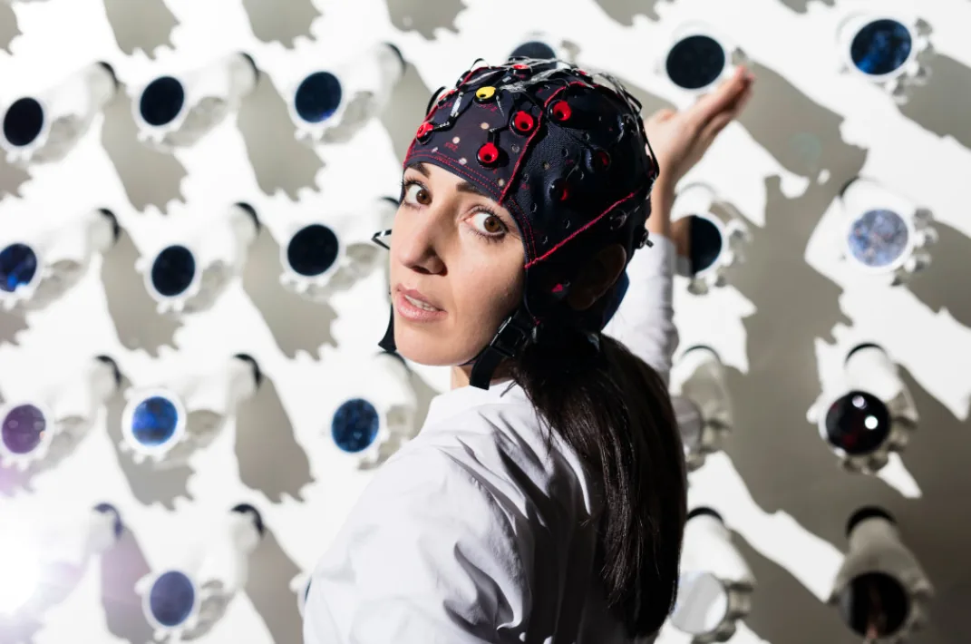 System EEG g.tec g.Nautilus PRO w formie hełmu