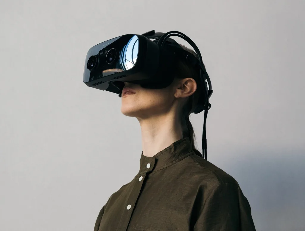 Headset VR Varjo VR-3 z wbudowanym eye trackerem